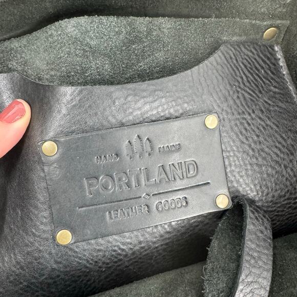 Portland Leather Goods Large Tote Bag Black Pebbled Leather Zipper Top Travel - Picture 8 of 9